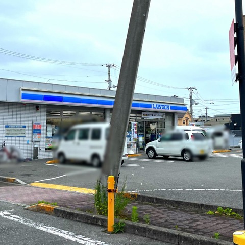 フローラルシンフォニーの周辺|ローソン 高知百石町2丁目店 0.5km