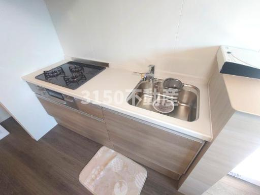 セレスティア西荘　EASTのキッチン