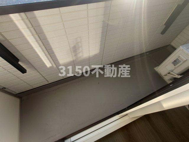 セレスティア西荘　EASTのバルコニー