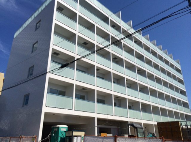 CREVISTA大森西の外観