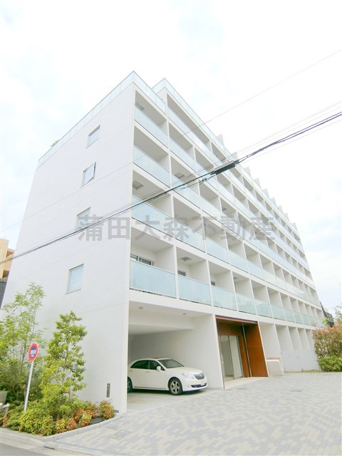 CREVISTA大森西の外観