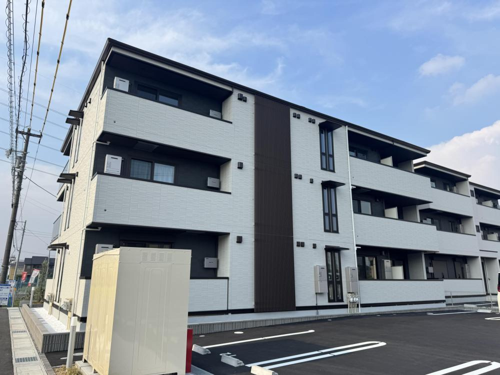 セレスティア西荘　WEST