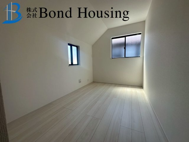 駐車並列2台可能　桃山台6丁目　新築2区画　1号棟の寝室