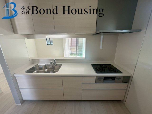 駐車並列2台可能　桃山台6丁目　新築2区画　1号棟のキッチン