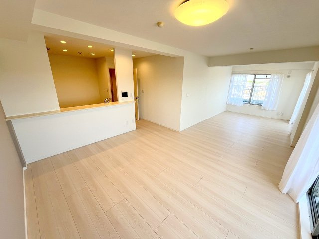 ライオンズマンション昭島第2の居間・リビング