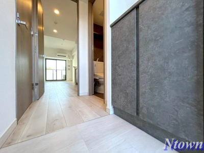 【玄関】 | S-RESIDENCE亀島駅前ascent | 毎日通る玄関はこちらです