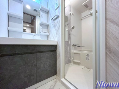 【洗面所】 | S-RESIDENCE亀島駅前ascent | 忙しい朝には欠かせない洗面所です
