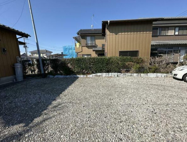 坂本貸家の駐車場