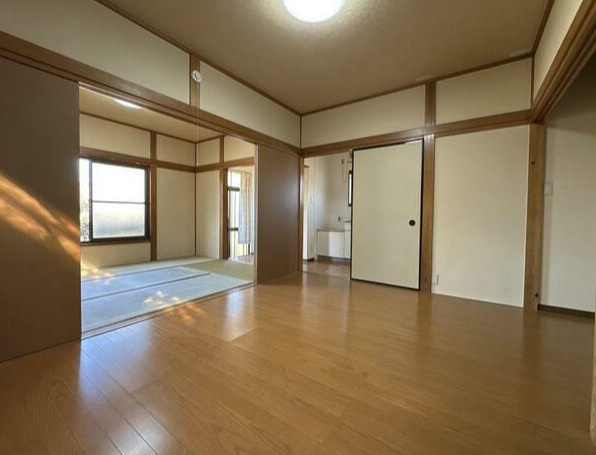 坂本貸家の居間・リビング