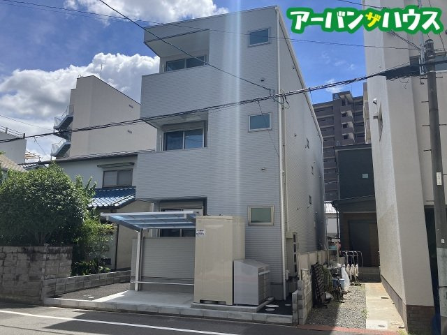 REGALEST 医大前