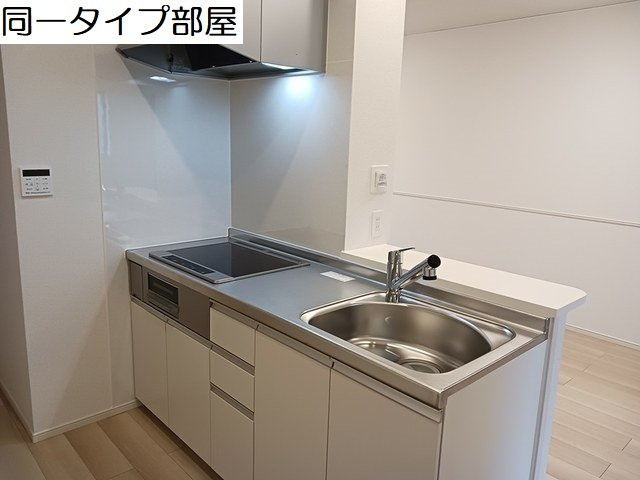 フォルトゥナガーデンＢのキッチン|きれいなキッチンです