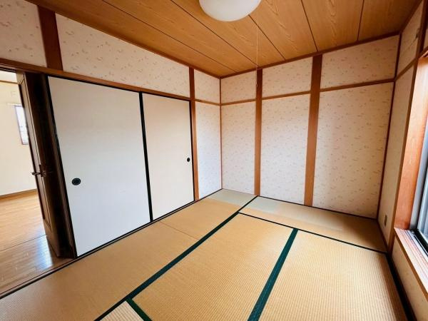 【和室】 | 2階6帖の和室です♪