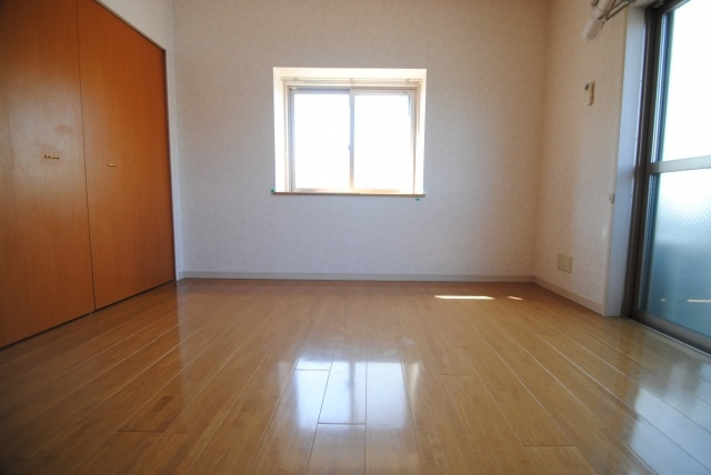 カーサフェリーチェの洋室