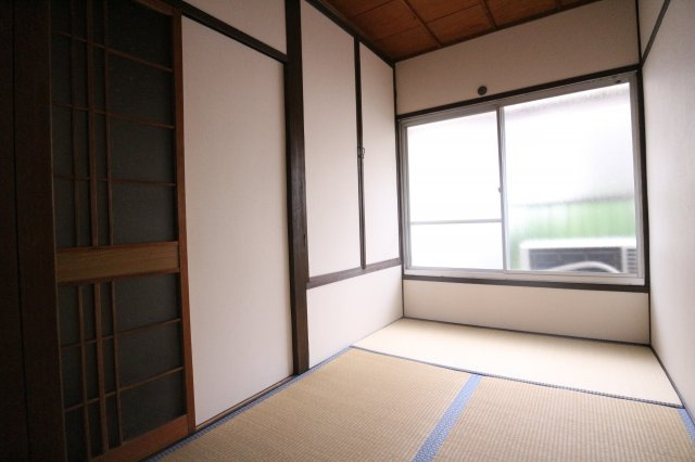 東垂水2丁目テラスハウスの寝室