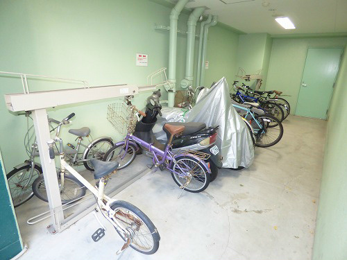 屋根付駐輪場 