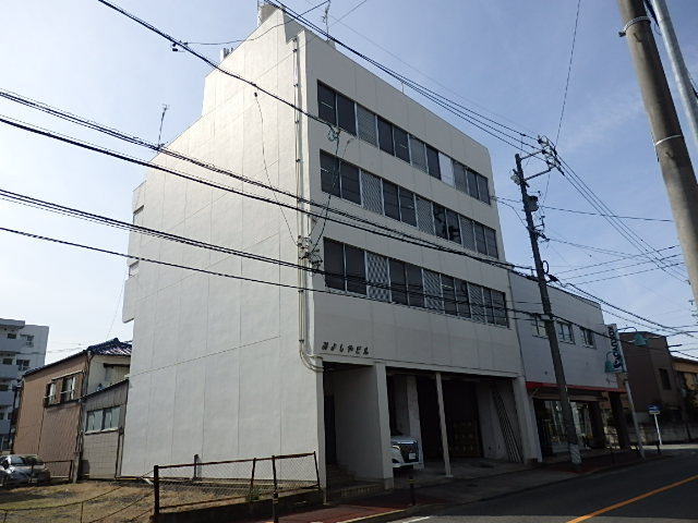 みよしやビルの外観