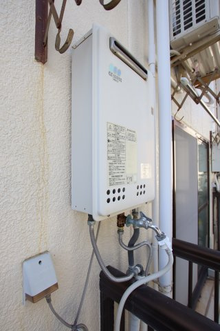 【設備】 | ヨーロピアンくみの木 | 給湯機
