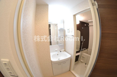【浴室】 | Ｌｕｘｅ天神橋 | 日々の疲れを癒すお風呂付です