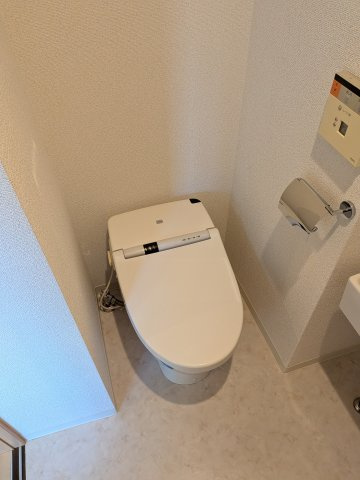 【トイレ】 | Ｓ－ＦＯＲＴ西船橋 | キレイな個室空間です