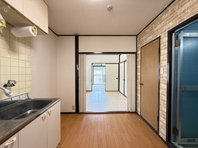 【居間・リビング】 | コーポ三原