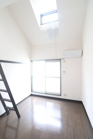 ハイムマンドリンの寝室