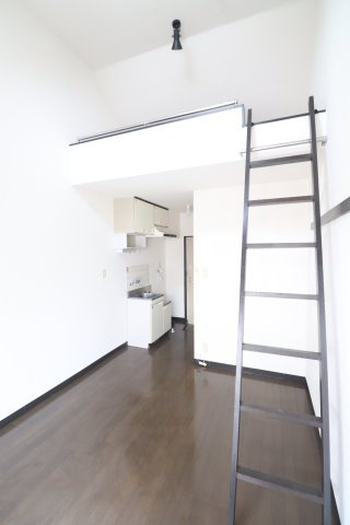 ハイムマンドリンの居間・リビング