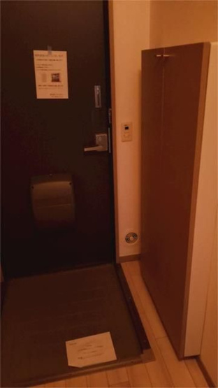 【玄関】