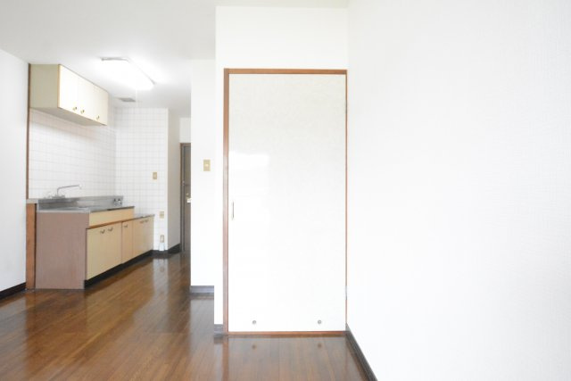 コーポラスKの居間・リビング