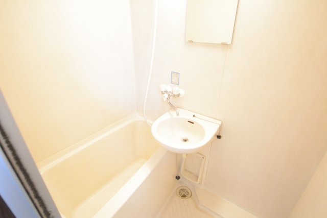 コーポラスKの浴室