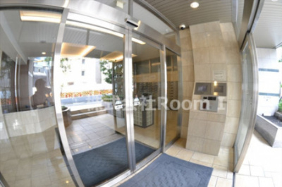 【エントランス】 | モンサンミッシェル北浜 | ゆとりのあるエントランスです