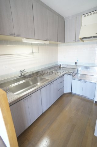 JP伊丹レジデンスのキッチン