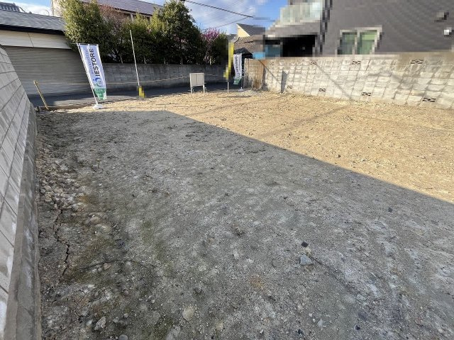 高師浜１丁目　売土地の外観|高石病院まで徒歩８分！突然の怪我や体調不良の時にも安心ですね♪