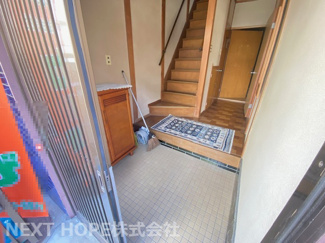 【玄関】 | 尼崎市富松町1丁目中古戸建 | 玄関から室内です♪ぜひ一度現地をご確認ください！！