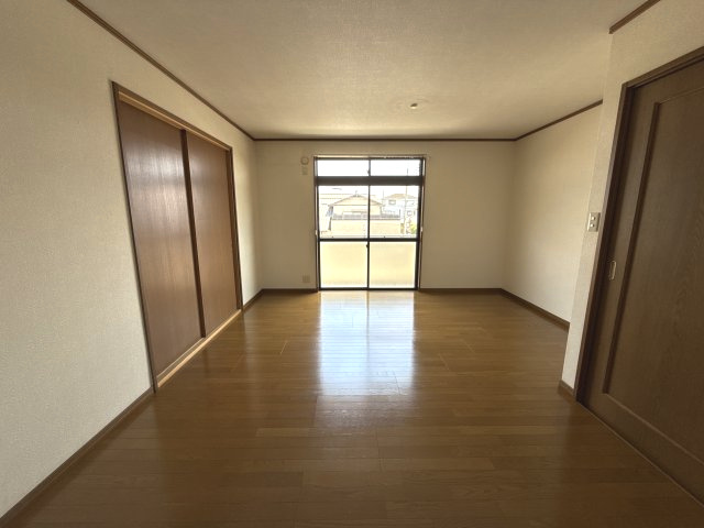 東塚ハイツの居間・リビング
