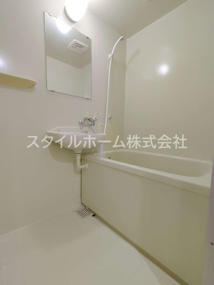 【浴室】 | パークサイド西小鷹野Ⅱ | イメージ写真です。