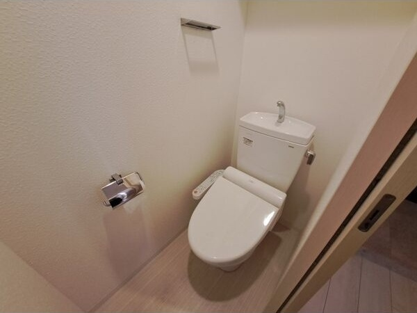 スプランディッド新大阪IIIのトイレ