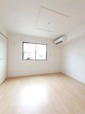 【寝室】 | マーヴェラス　Ｅ