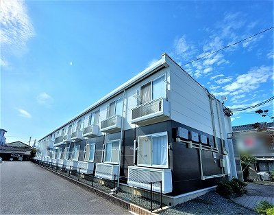 レオパレス美リーフ　Ⅱの外観