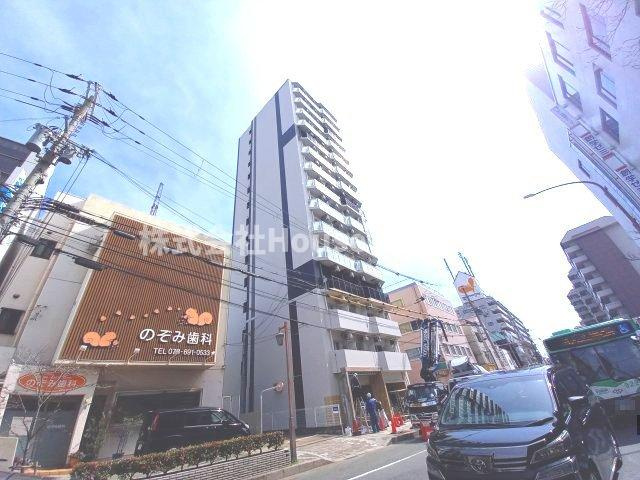 スワンズシティ神戸ウエストのエントランス
