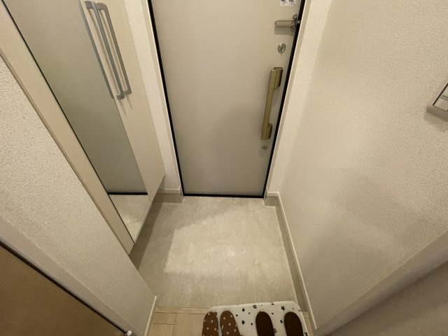 メゾン・パンジーの玄関