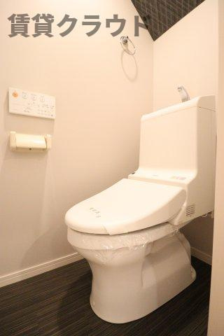 クノッソス末広のトイレ|落ち着いた色調のトイレです