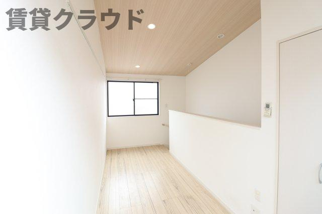 クノッソス末広の洋室|コンパクトで使いやすい洋室です