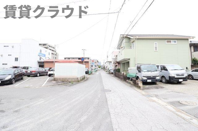 クノッソス末広の周辺