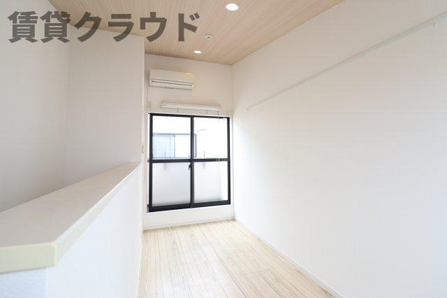 クノッソス末広の洋室|落ち着いた色調の洋室です