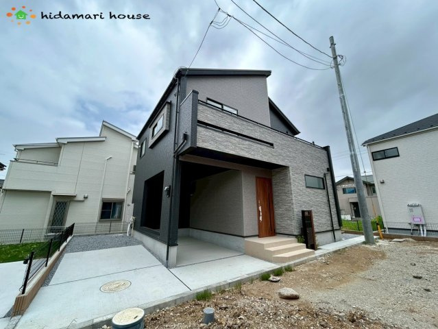 上尾市小泉2丁目　新築戸建　ブルーミングガーデン02の外観