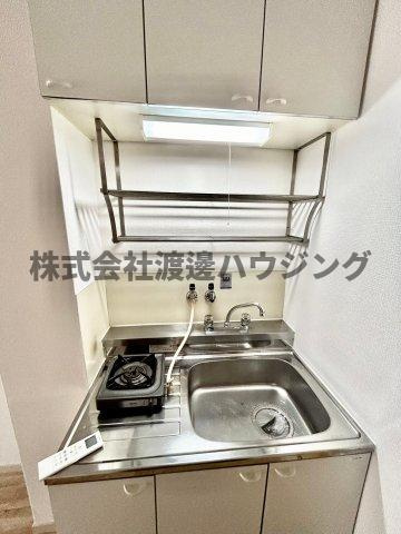 キャロル江坂のキッチン