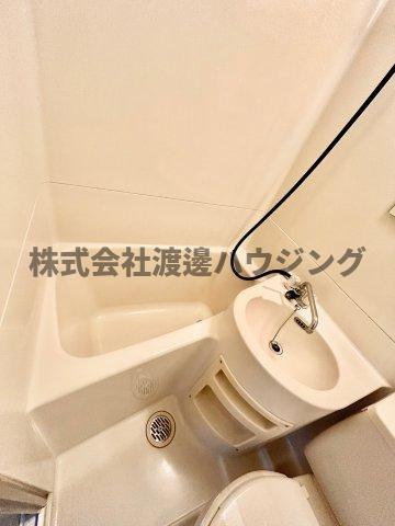 キャロル江坂の浴室