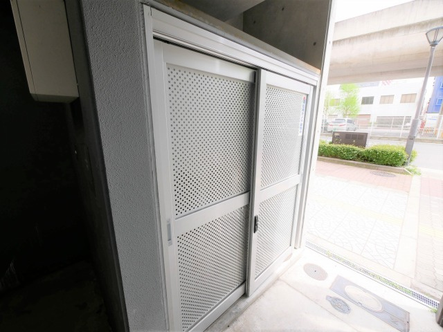 ベルシモンズ大阪港のその他