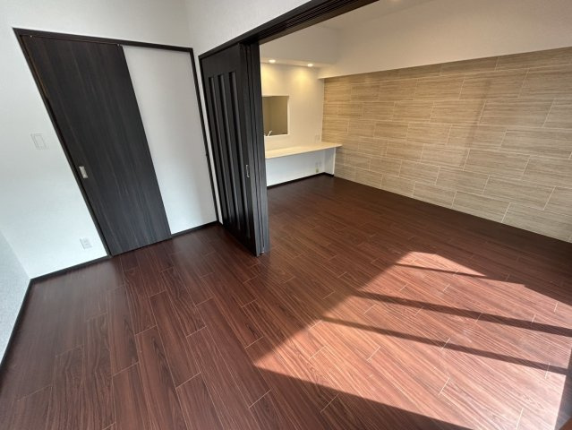 プレジオ恵美須の居間・リビング