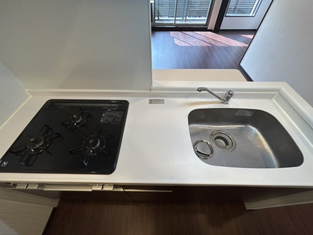 プレジオ恵美須のキッチン